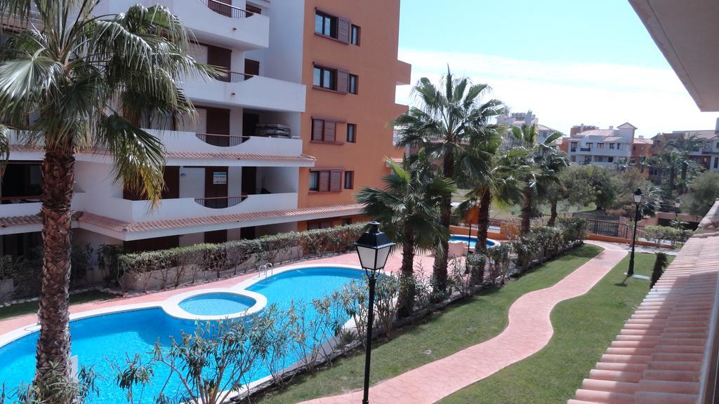 He La Entrada Punta Prima Otel Torrevieja Dış mekan fotoğraf