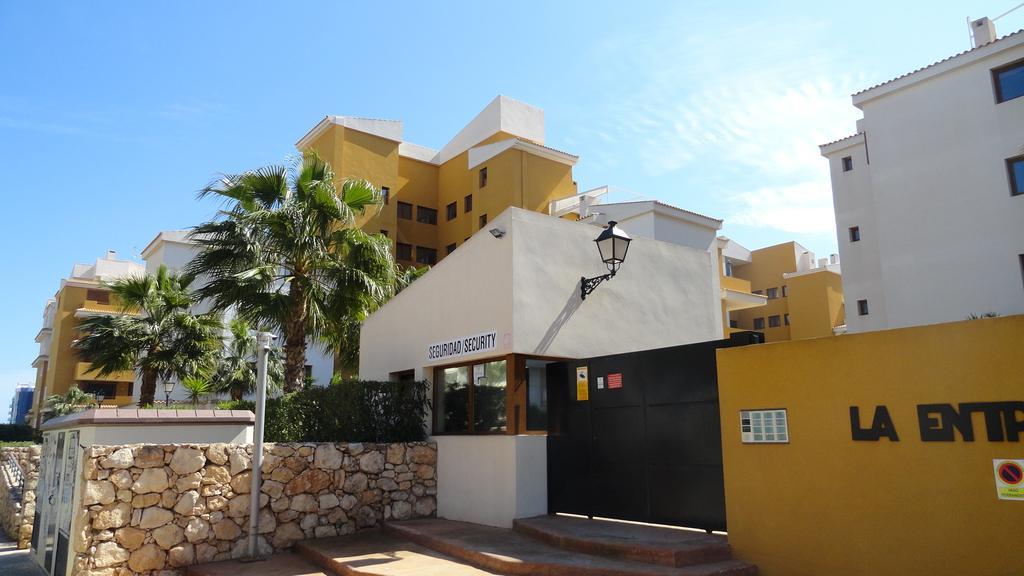 He La Entrada Punta Prima Otel Torrevieja Dış mekan fotoğraf